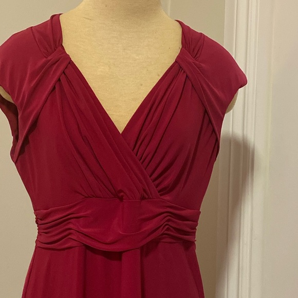 Beautiful Evan  Dress! - Picture 2 of 6